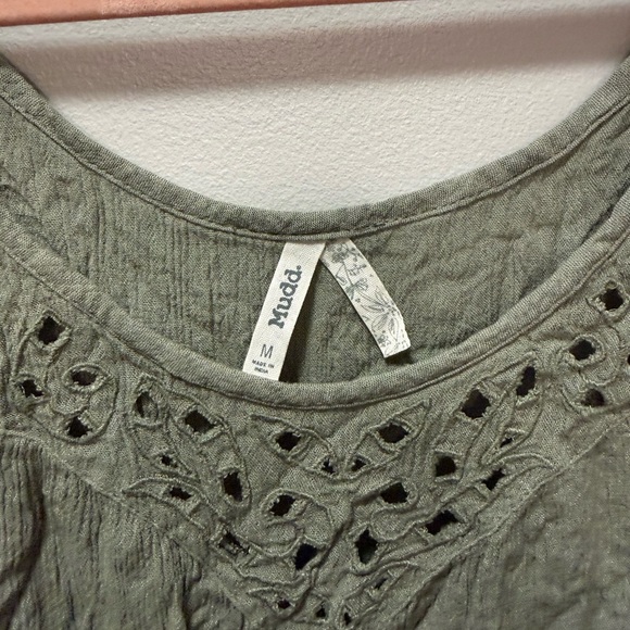 Green Tank Top - Picture 3 of 5